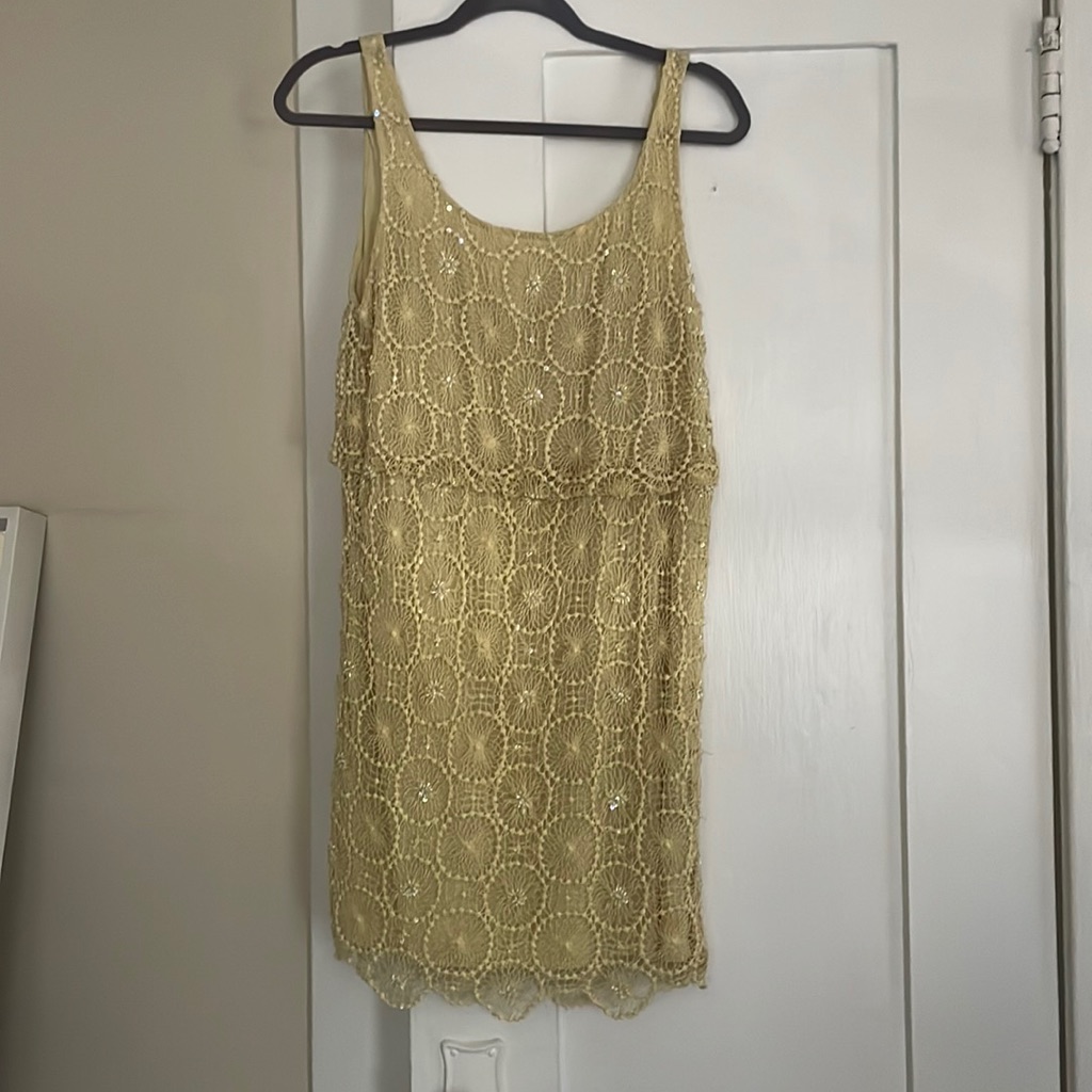 Alice And Olivia Butter Yellow Crochet Sequin Shift Dress